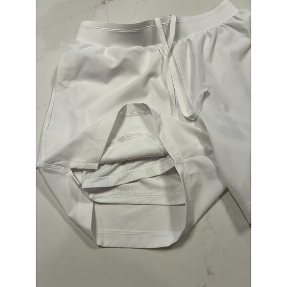 Fabletics Fundamental Shorts Mens Small White Split Hem Drawstring Size Small - Picture 7 of 8